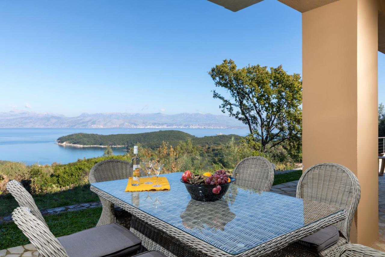 Villa Pietra Gialla By Rodostamo Collection Kassiopi Exterior photo