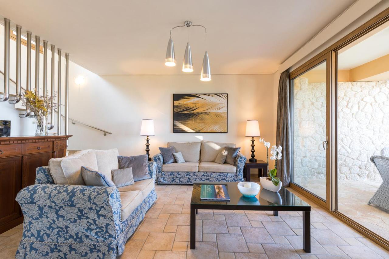 Villa Pietra Gialla By Rodostamo Collection Kassiopi Exterior photo